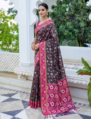 black & rani pink pochampally soft saree for women | festive wedding traditional wear 3