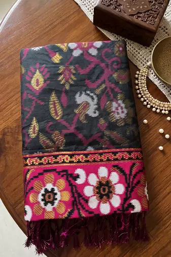 black & rani pink pochampally soft saree for women | festive wedding traditional wear