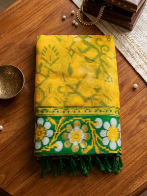 yellow & green pochampally soft saree for women | festive haldi party traditional wear 4