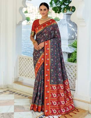 grey & maroon pochampally soft saree for women | festive wedding traditional party wear 1