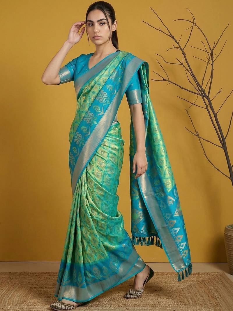 Multicolor ethnic motifs zari silk blend handloom patola saree