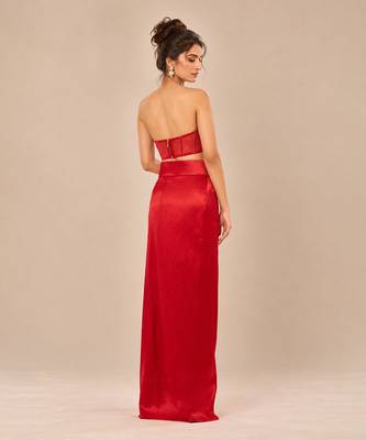 Red embroidered mashroo silk drape skirt set with embroidered cape 2