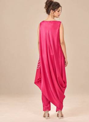 Hot pink embroidered mashroo silk kurta and pant set 4
