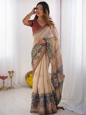 Cream floral  cotton handloom saree 4