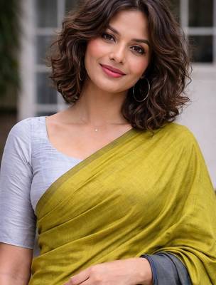 Lime colourblocked  cotton khadi saree 3