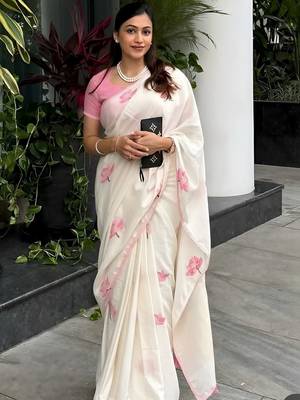 Off white floral saree 1
