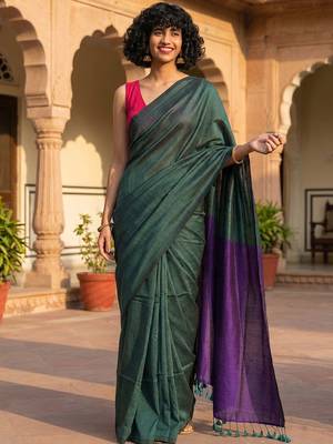 Green colourblocked  cotton khadi saree 1