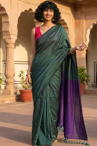 Green colourblocked  cotton khadi saree