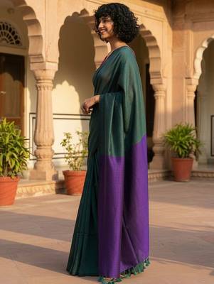 Green colourblocked  cotton khadi saree 2