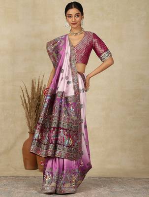 Mauve ethnic motifs woven design patola saree 1
