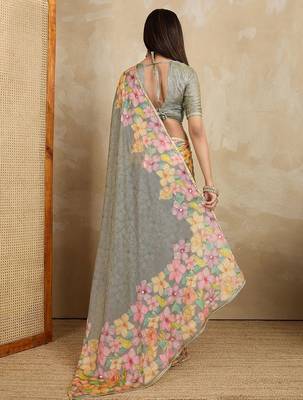 Grey floral printed saree 3