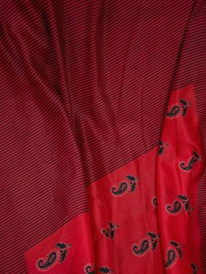 Red ethnic motifs ready to wear saree 5