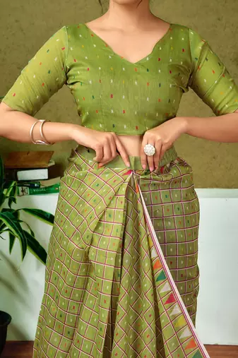Olive checked ready to wear saree