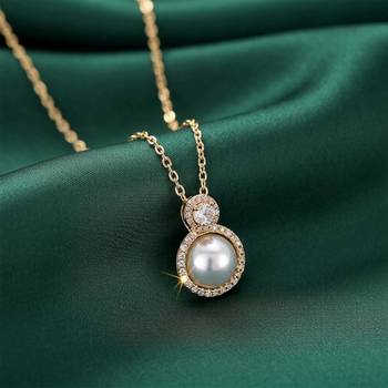 White elegant pendant chain cz pearl studded casual daily wear jewelry for women 3