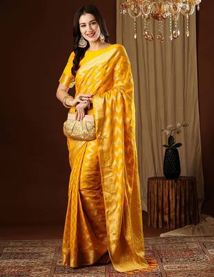 Yellow zari  georgette heavy work saree 3