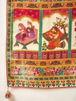 Cream woven design zari banarasi saree 5