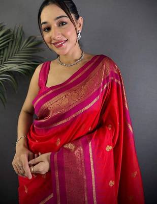 Red paisley zari silk blend designer banarasi saree 2