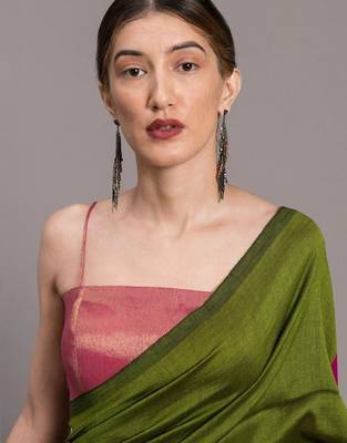 Green colourblocked khadi saree 4