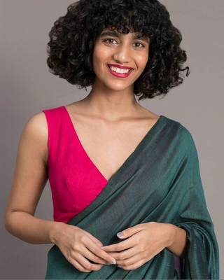 Green colourblocked khadi saree 5