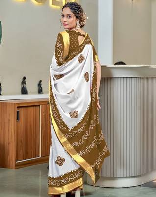 White bandhani printed  cotton handloom saree with blouse 2