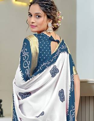 Blue bandhani printed  cotton saree with blouse piece 5