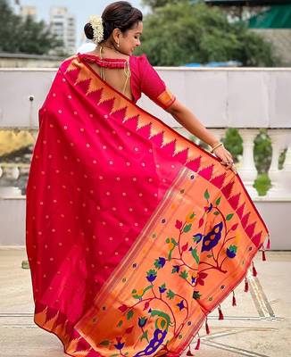 Pink ethnic motifs woven design paithani saree 2