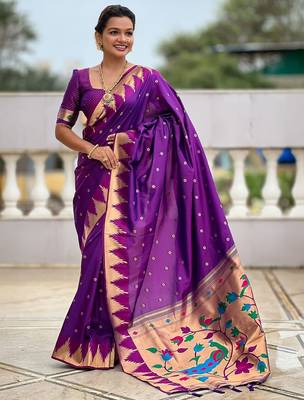 Purple ethnic motifs woven design kanjeevaram soft silk saree with blouse piece 3