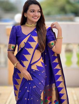 Blue ethnic motif ethnic motif zari kanjivaram paithani saree 5