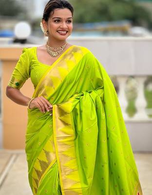 Green kanjivaram paithani saree 5