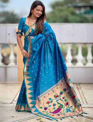 Blue floral woven design paithani sarees 3