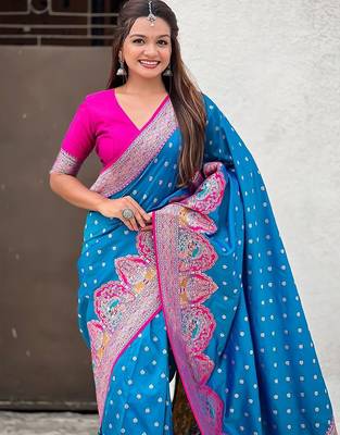 Blue ethnic motifs printed woven design border zari saree 3