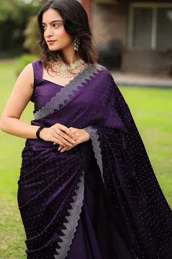 Purple women polka dots print saree