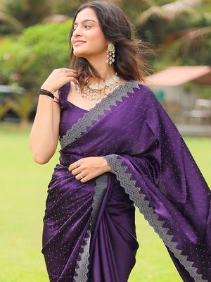 Purple women polka dots print saree 3