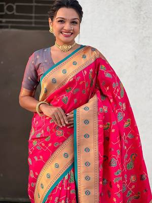 Pink ethnic motifs silk blend paithani saree 4