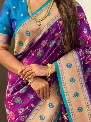 Purple floral silk blend paithani saree 5