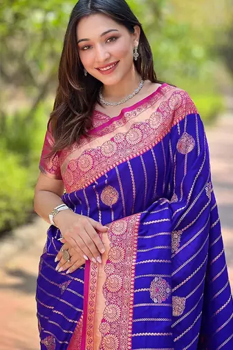 Blue ethnic motif woven design zari kanjeevaram saree