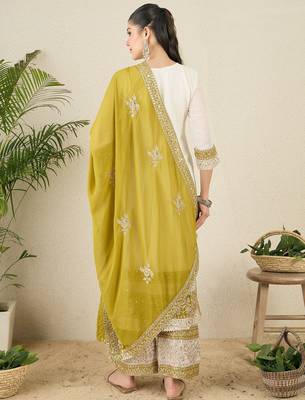 Women's faux georgette fabric zari embroidery kurtaset with dupatta 3