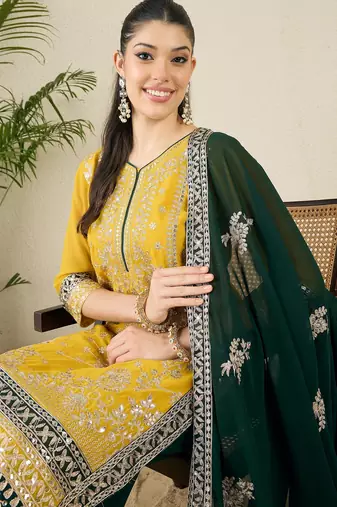 Women's faux georgette fabric zari embroidery kurtaset with dupatta