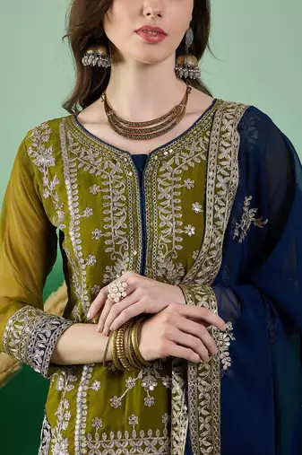 Women's faux georgette fabric zari embroidery kurtaset with dupatta