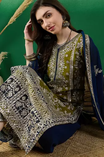 Women's faux georgette fabric zari embroidery kurtaset with dupatta