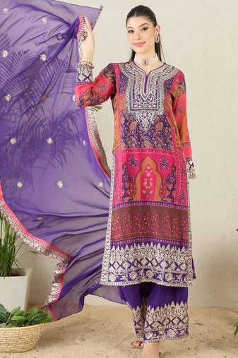 Women's faux georgette fabric zari embroidery kurtaset with dupatta