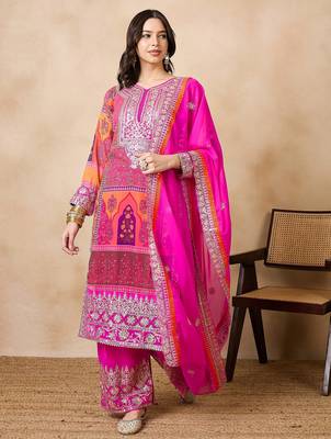 Women's faux georgette fabric zari embroidery kurtaset with dupatta 2
