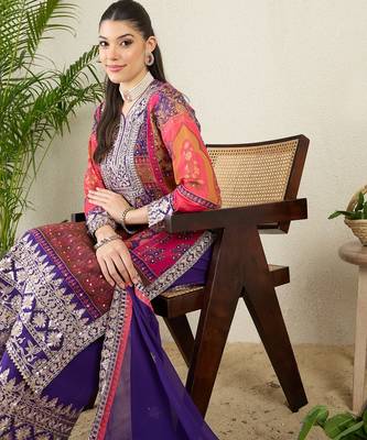 Women's faux georgette fabric zari embroidery kurtaset with dupatta 5