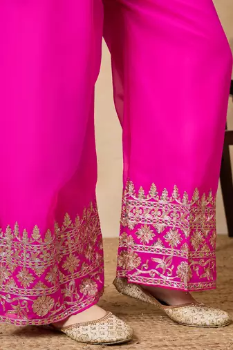Women's faux georgette fabric zari embroidery kurtaset with dupatta