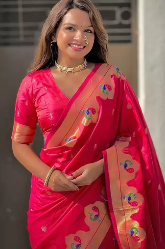 Pink woven design zari silk blend paithani saree