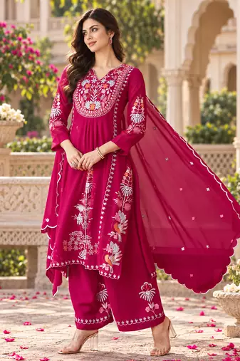 Women's faux georgette fabric thread embroidery kurta set with dupatta
