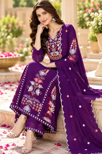 Women's faux georgette fabric thread embroidery kurta set with dupatta
