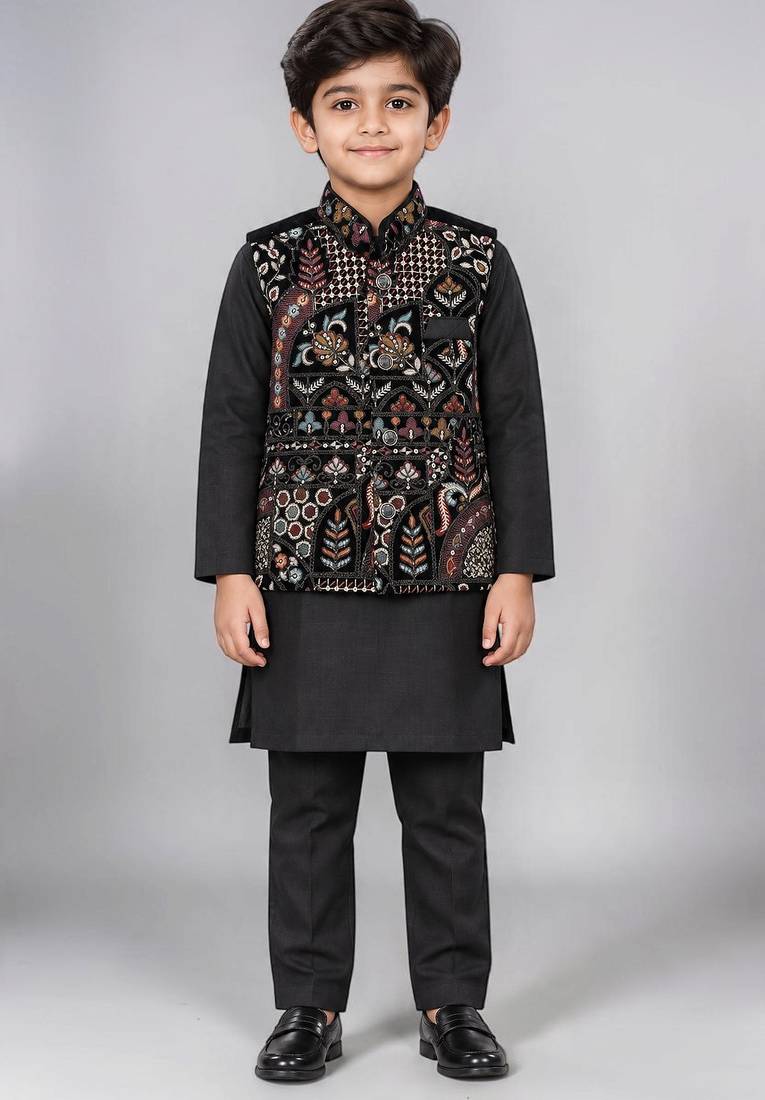 Boys black cotton blend kurta trouser set with velvet floral embroidered sequined waistcoat