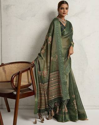 Green floral embellished woven design zari tissue saree 5