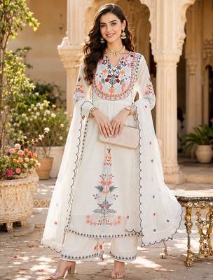 Women's faux georgette fabric thread embroidery kurta set with dupatta 1